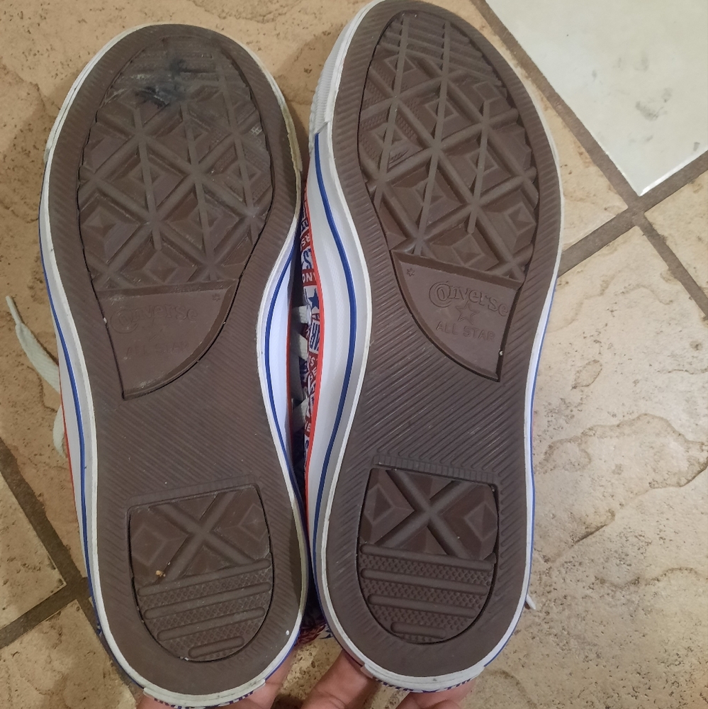 Converse Hightop Shoes - Picture 5 of 6